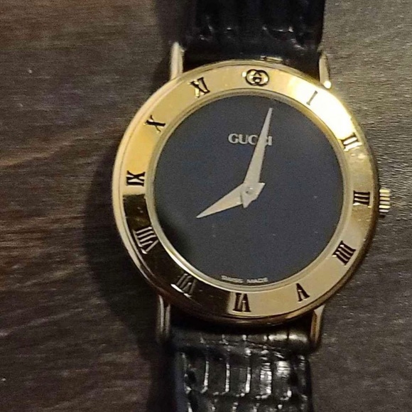 Gucci watch - Picture 7 of 8